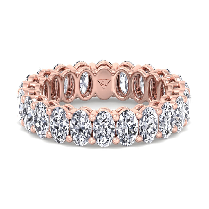 oval-cut-diamond-eternity-band-in-rose-gold