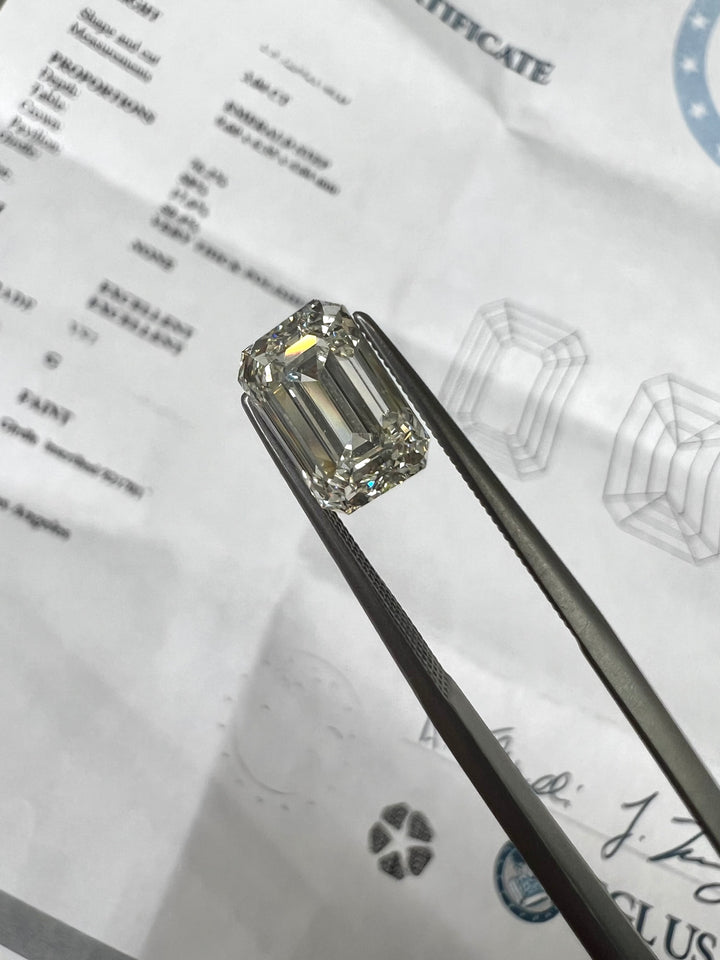 EGL Certified Loose Diamond 3.04Ct Emerald Cut