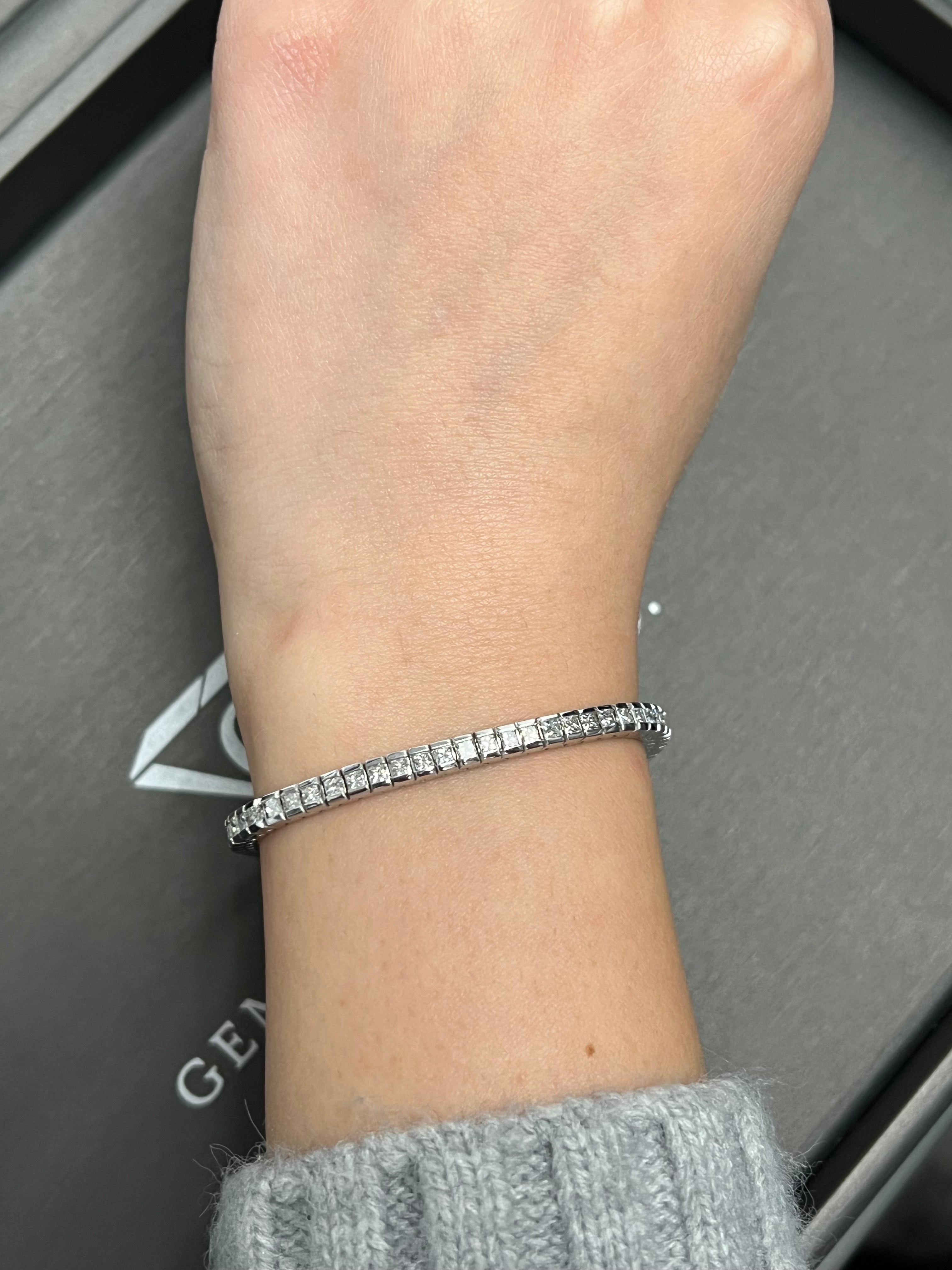 Round & Princess-cut Diamond 18k White Gold Invisible-Set Tennis Brace –  jeweleretteandco