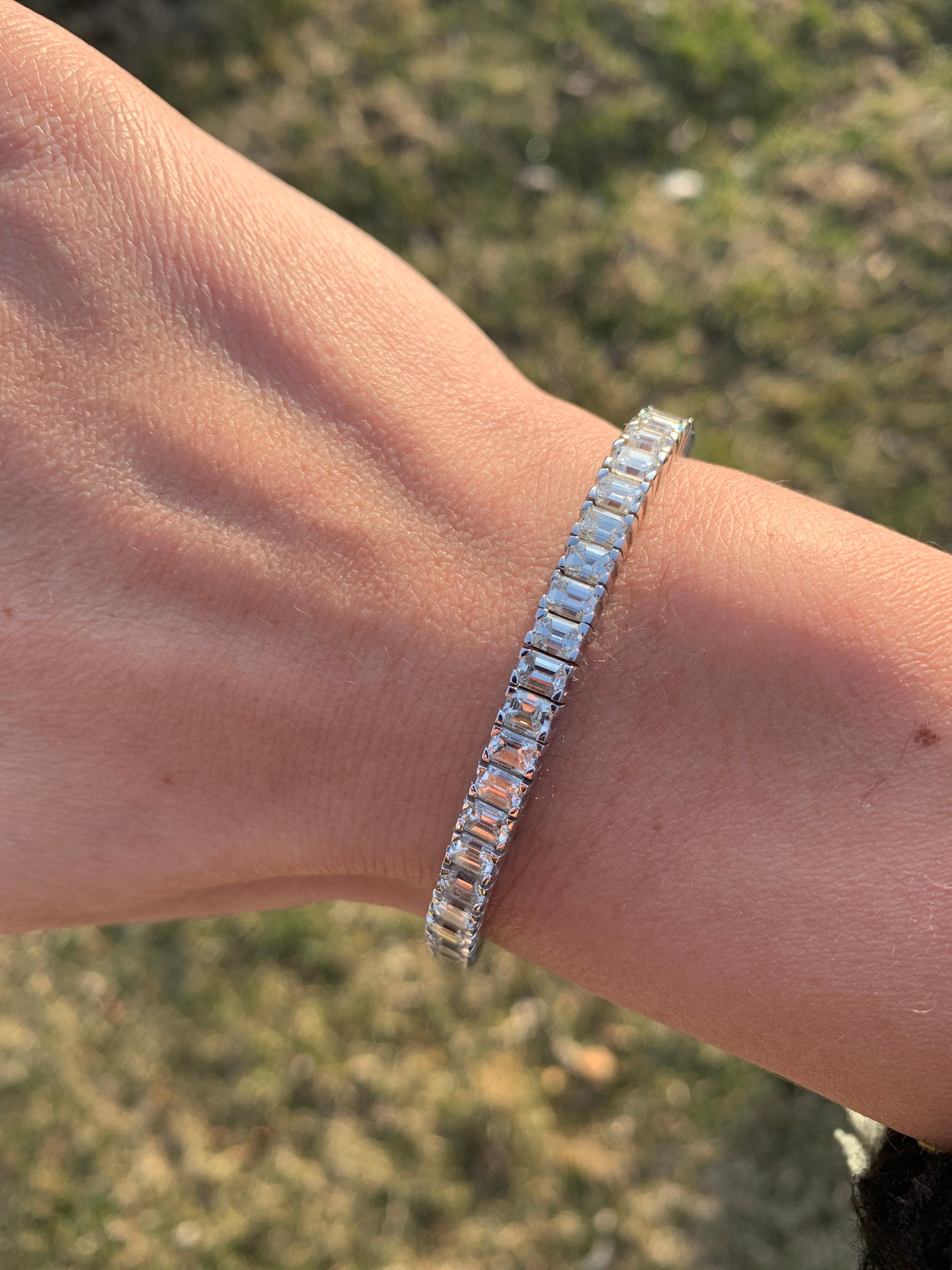 Emerald cut clearance diamond tennis bracelet