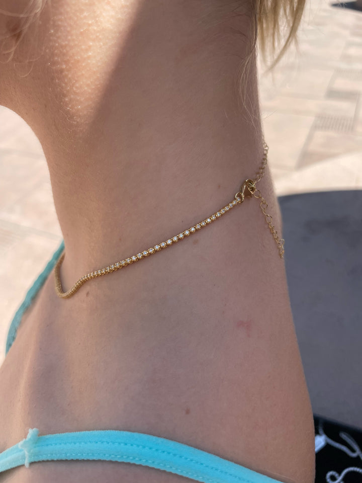 adjustable-diamond-tennis-necklace-in-14k-yellow-gold-with-lobster-clasp
